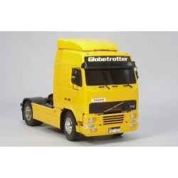 Camión RC Tamiya 1:14 RC VOLVO FH12 Globetrotter 420 Kit 56312