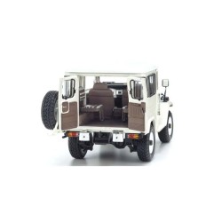 Toyota Land Cruiser 40 Van (BJ42V) 1980 Blanco Kyosho 1:18 KS08971W