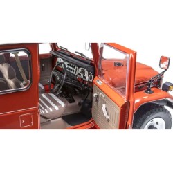 Toyota Land Cruiser 40 Van (BJ42V) 1980 Rojo Kyosho 1:18 KS08971R