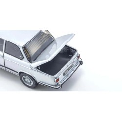 BMW 2002 Tii 1972 Silver Kyosho 1:18 KS08543S