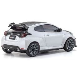 Kyosho Mini-Z AWD Toyota GRMN Yaris Circuit Package White (MA020-KT531P) K.32640PW